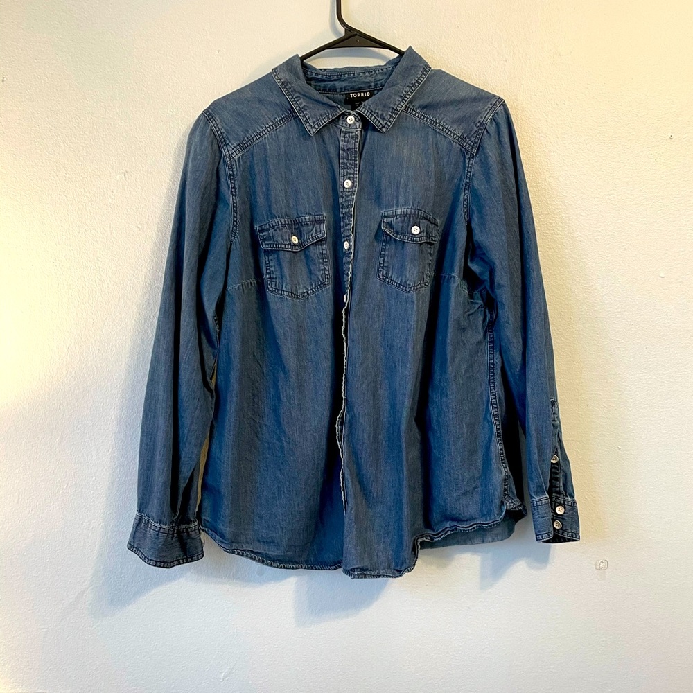 Chambray button down torrid